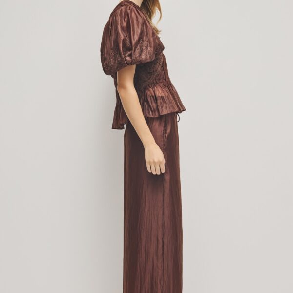 Aje clothing Aus  – structured silhouette with raw femininity from Coveti