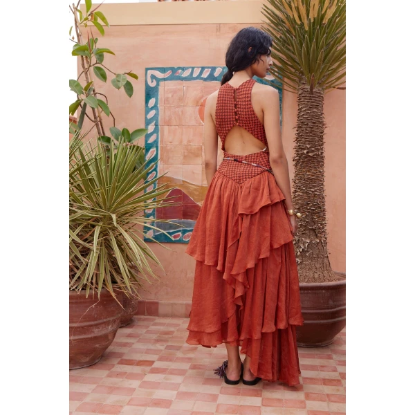 alemais clothing