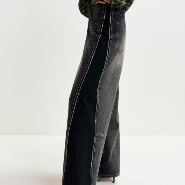Essentiel Antwerp Black and grey wide-leg contrast panel jeans - Essentiel Antwerp Pants - Colorful Belgian Design - Shop at Coveti