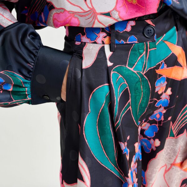 Essentiel Antwerp Black and mulitcolor printed wide-leg pants - Essentiel Antwerp Pants - Colorful Belgian Design - Shop at Coveti