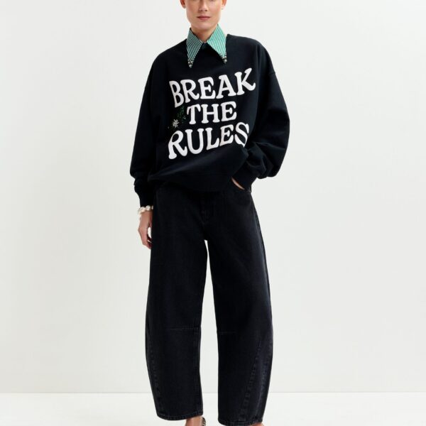 Essentiel Antwerp Black cotton cropped barrel-leg jeans - Essentiel Antwerp Pants - Colorful Belgian Design - Shop at Coveti