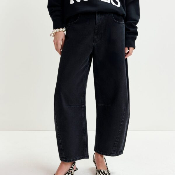 Essentiel Antwerp Black cotton cropped barrel-leg jeans - Essentiel Antwerp Pants - Colorful Belgian Design - Shop at Coveti