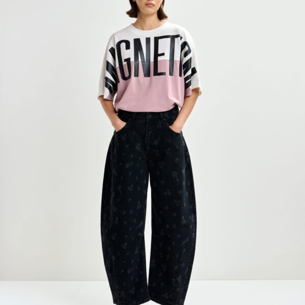 Essentiel Antwerp Black floral-print barrel-leg cropped jeans - Essentiel Antwerp Pants - Colorful Belgian Design - Shop at Coveti
