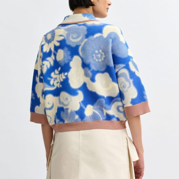 Essentiel Antwerp Blue and off-white floral-print knit cardigan with brown contrasting trims - Essentiel Antwerp Knitwear - Colorful Belgian Design - Shop at Coveti