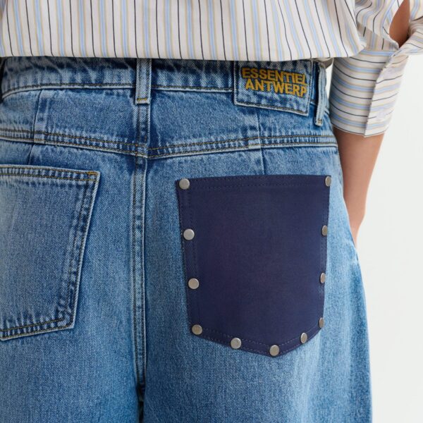 Essentiel Antwerp Blue distressed organic cotton cropped barrel-leg jeans - Essentiel Antwerp Pants - Colorful Belgian Design - Shop at Coveti