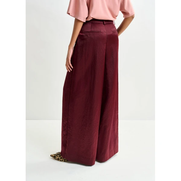 Essentiel Antwerp Burgundy wide-leg pants, view 3