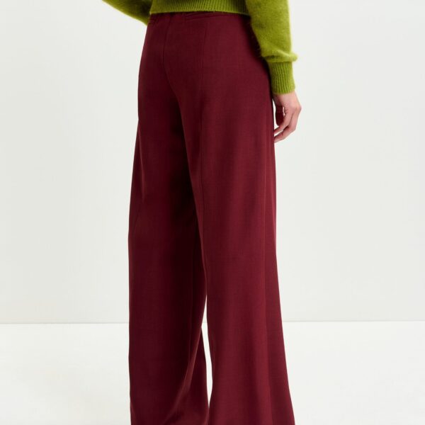 Essentiel Antwerp Burgundy wide-leg pants with pressed crease - Essentiel Antwerp Pants - Colorful Belgian Design - Shop at Coveti