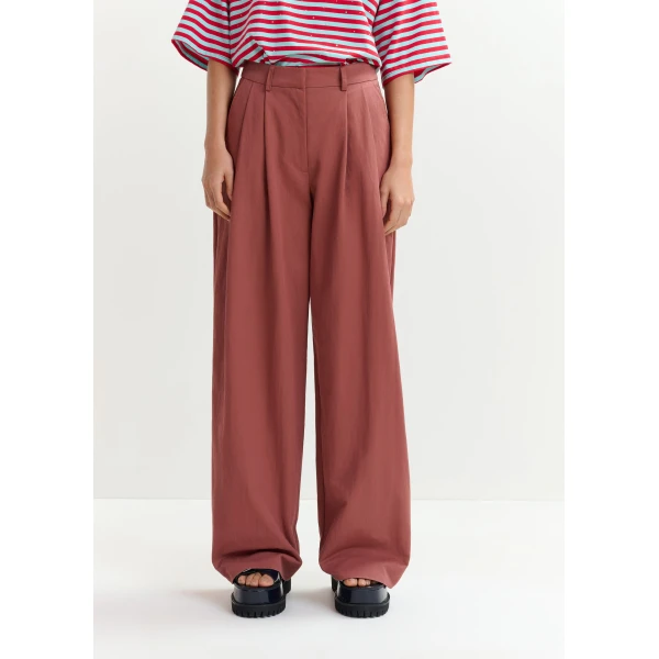 Essentiel Antwerp Burned orange pleated wide-leg pants, view 3