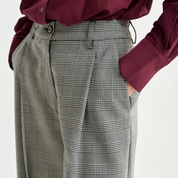 Essentiel Antwerp Checked grey and black wide-leg pants - Essentiel Antwerp Pants - Colorful Belgian Design - Shop at Coveti