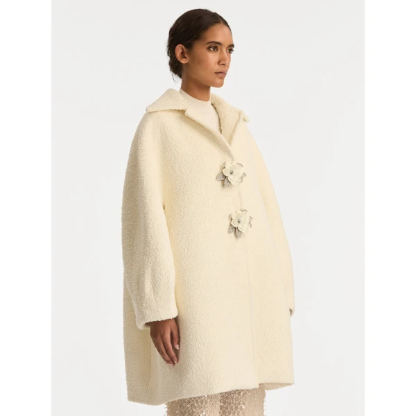Oscar de la Renta Floral Button Bouclé Tweed Coat - Oscar de la Renta Coats - American Couture - Shop at Coveti