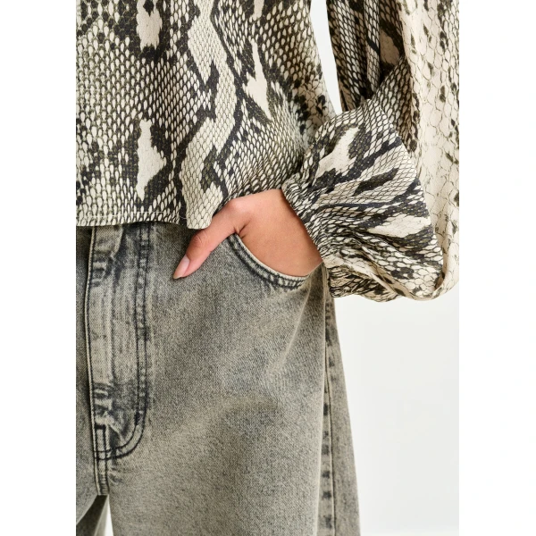 Essentiel Antwerp Green, beige and black top with puffed sleeves and snake print, view 5