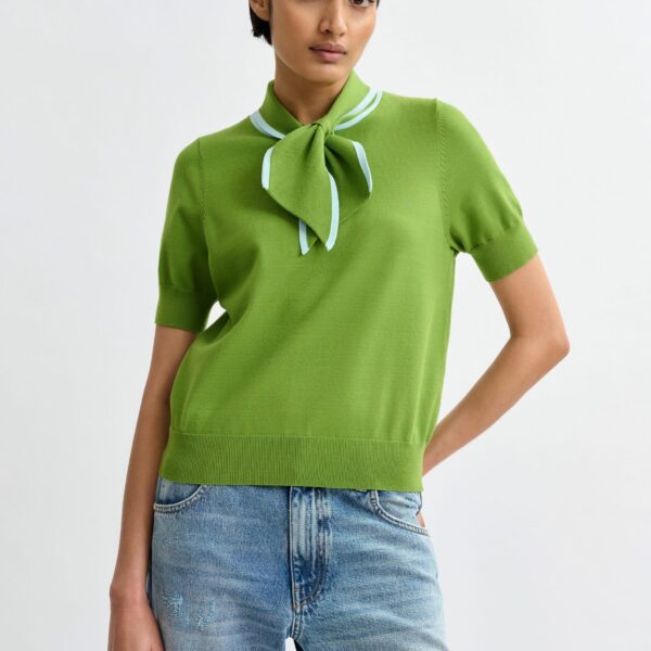 Essentiel Antwerp Green fine-knit polo with light blue scarf-like contrast collar - Essentiel Antwerp Tops - Colorful Belgian Design - Shop at Coveti
