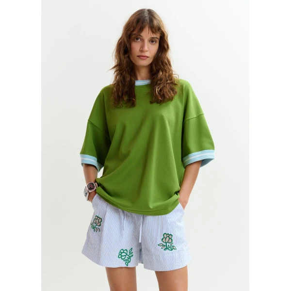 Essentiel Antwerp Green knit T-shirt with light blue contrasting trim, view 2