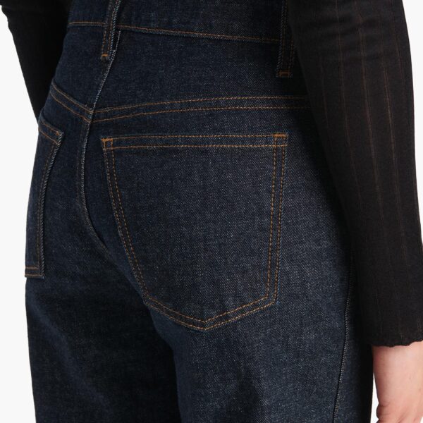 available now at Coveti.
