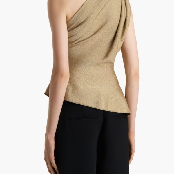 available now at Coveti.