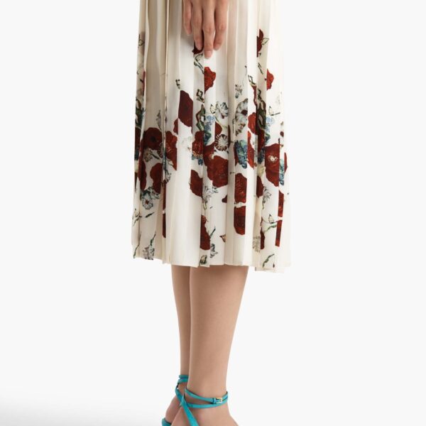 available now at Coveti.