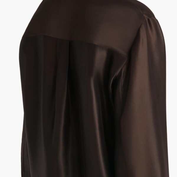 available now at Coveti.