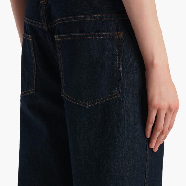 available now at Coveti.