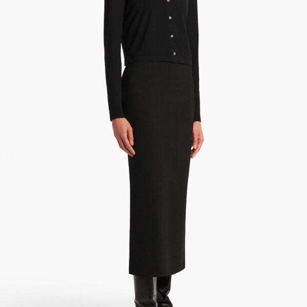 available now at Coveti.