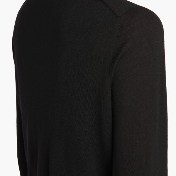 available now at Coveti.
