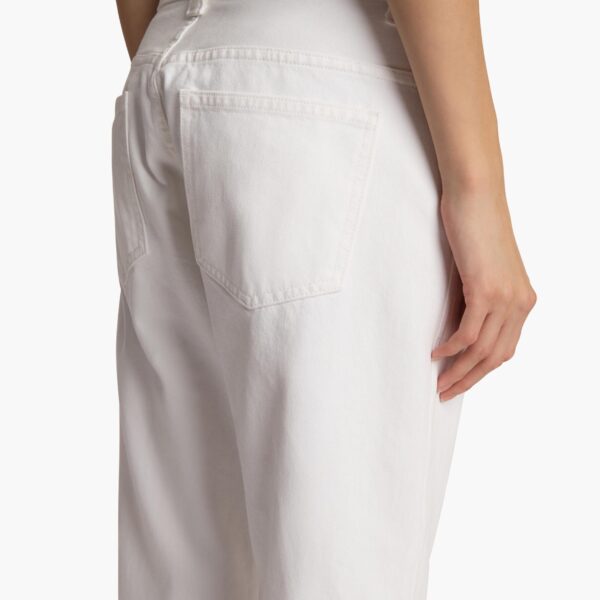 available now at Coveti.