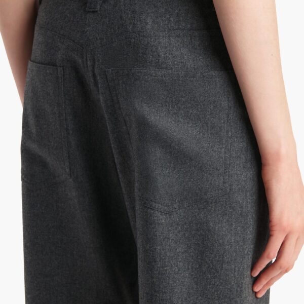 available now at Coveti.