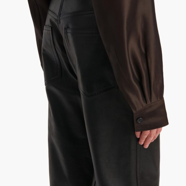 available now at Coveti.