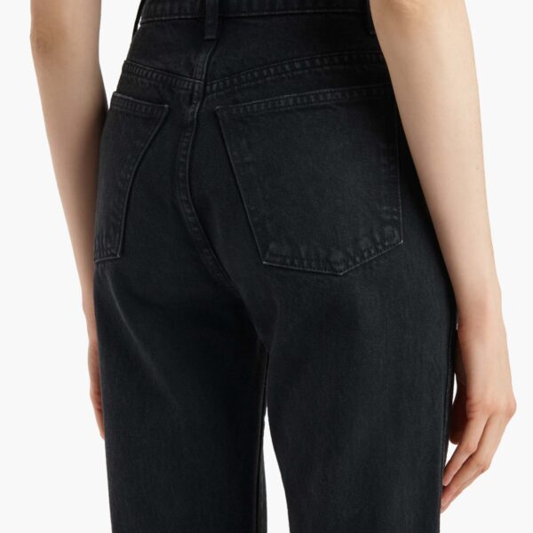 available now at Coveti.