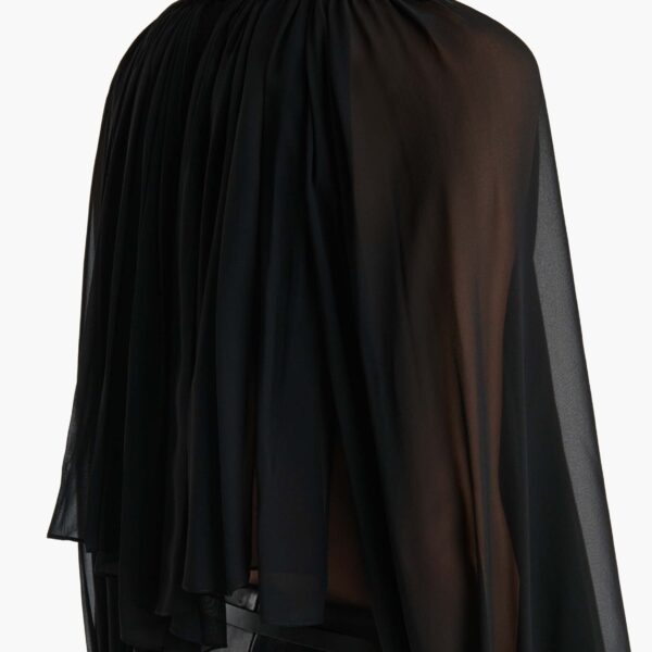available now at Coveti.