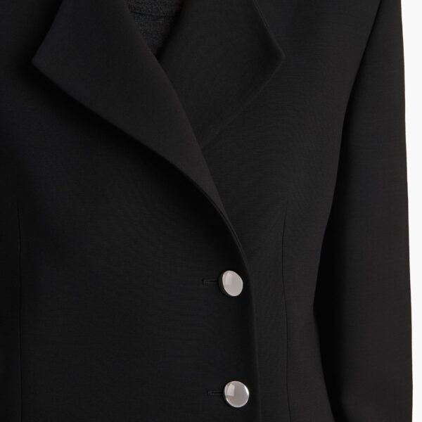 available now at Coveti.
