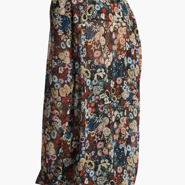 available now at Coveti.