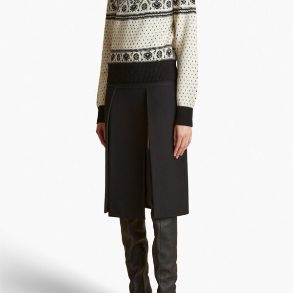 available now at Coveti.