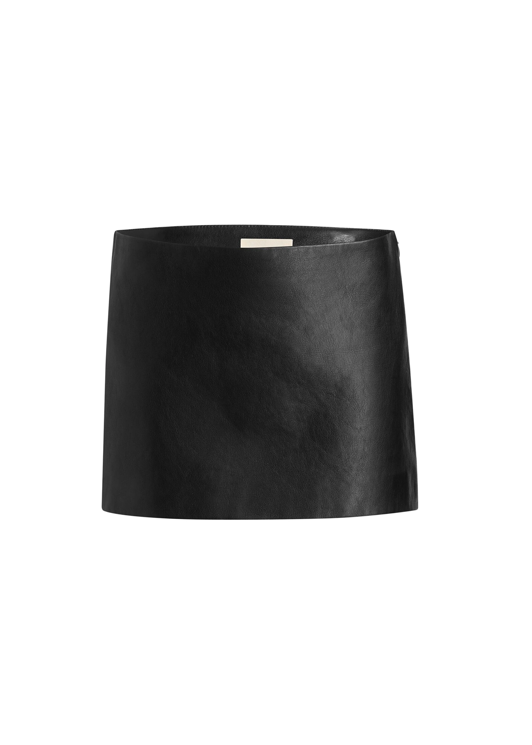 Khaite-Jett-Skirt-2025-coveti-7-scaled91819_nobg Elevate your elegance in this Khaite Skirts from the 2025 resort wear edit