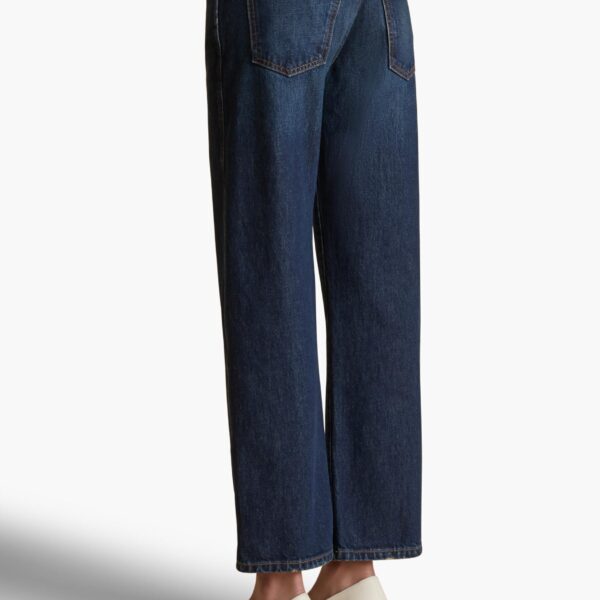 available now at Coveti.
