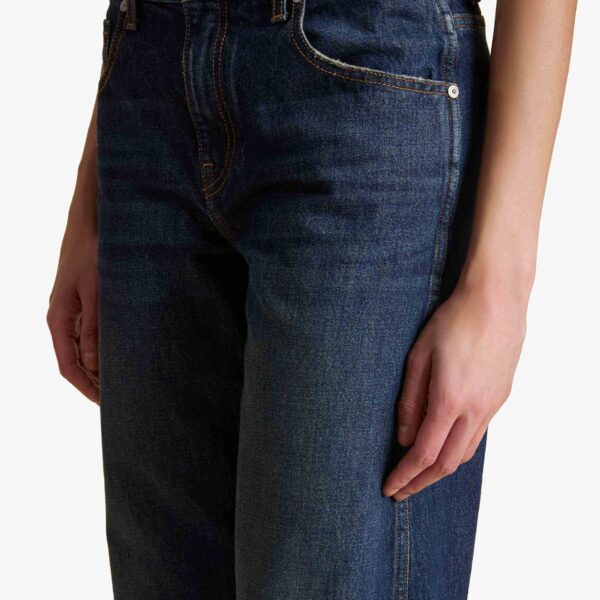 available now at Coveti.