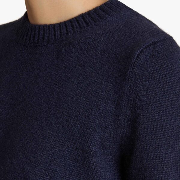 available now at Coveti.