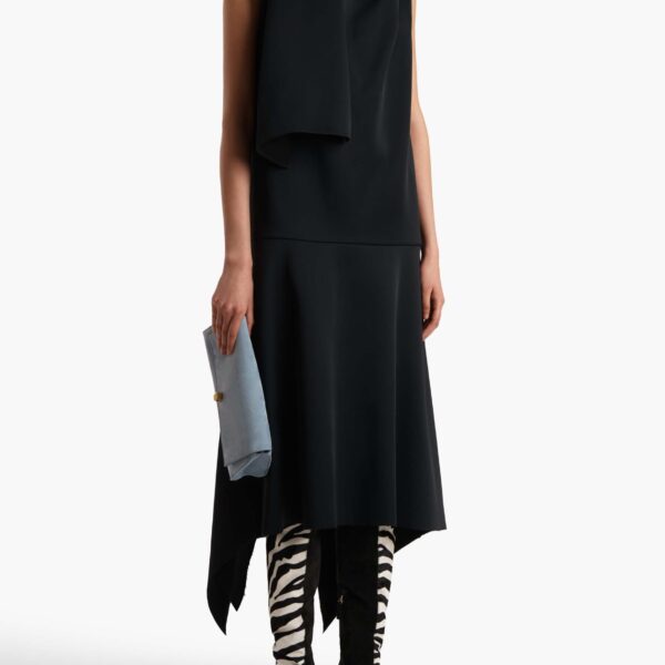 available now at Coveti.