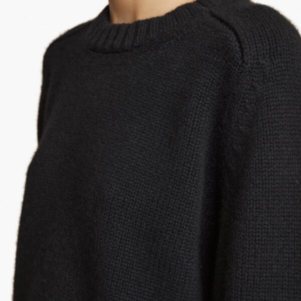 available now at Coveti.