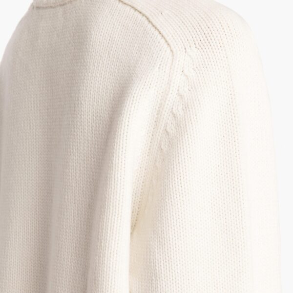 available now at Coveti.