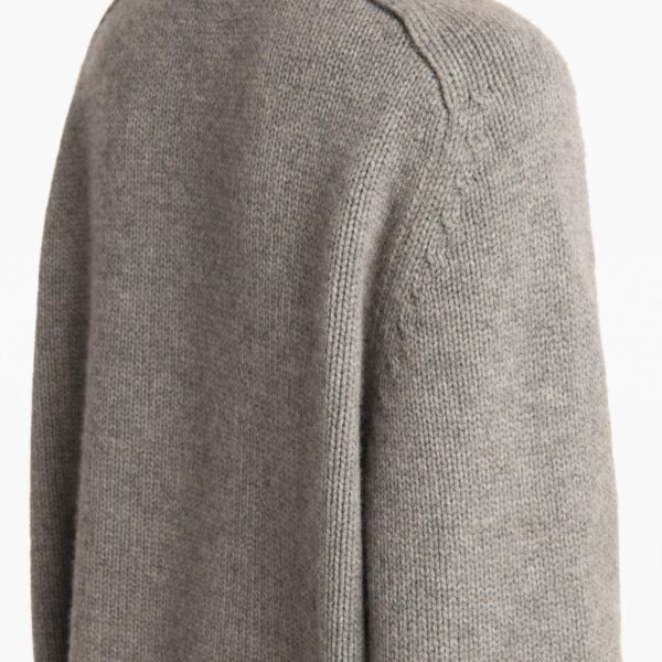 available now at Coveti.