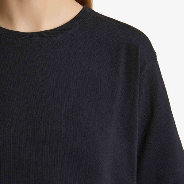 available now at Coveti.