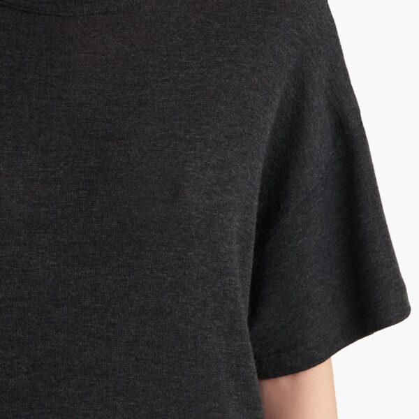 available now at Coveti.