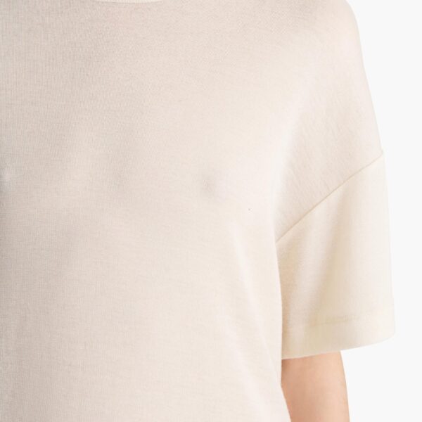 available now at Coveti.