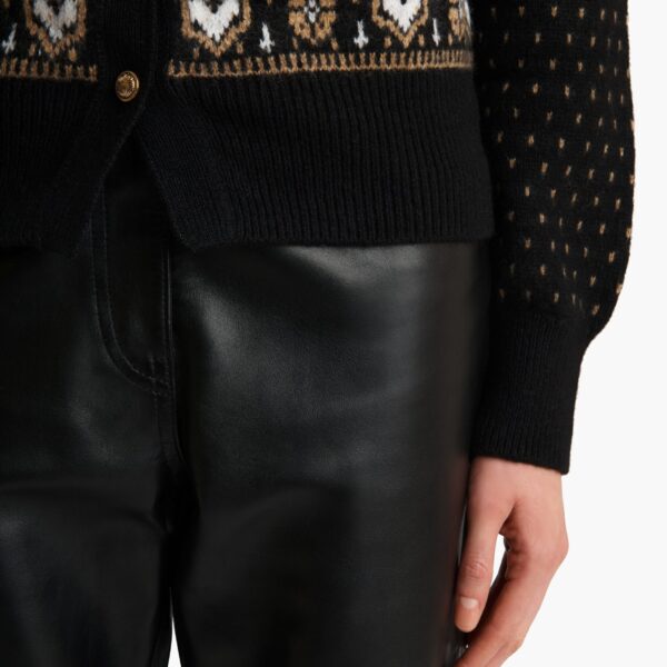available now at Coveti.