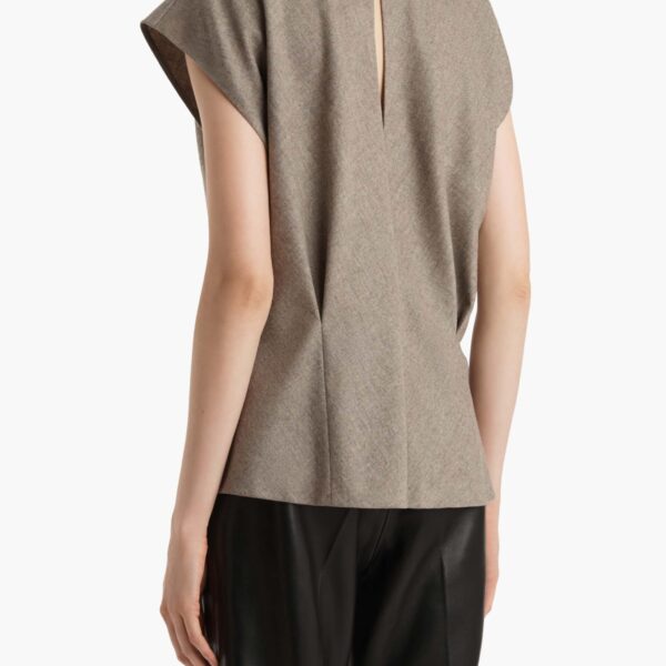 available now at Coveti.