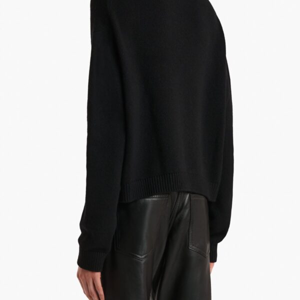 available now at Coveti.