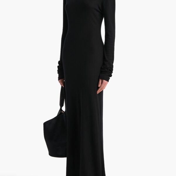 available now at Coveti.