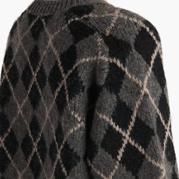 available now at Coveti.