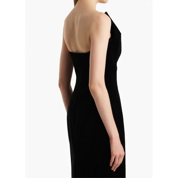 available now at Coveti.