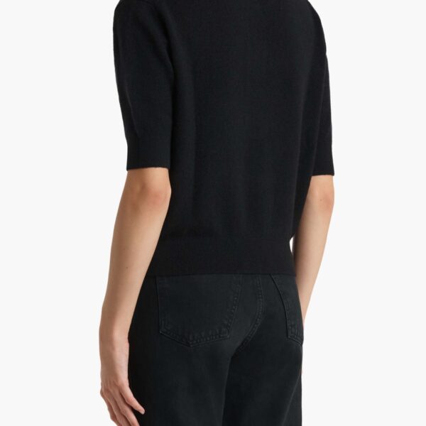 available now at Coveti.